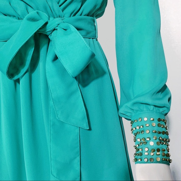 Arden B. Teal Dress w/ Triangle Cutout on Back - Picture 3 of 16